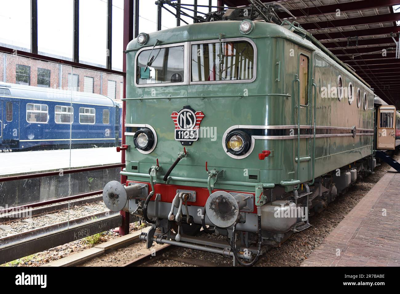 Utrecht, Niederlande. 8. Mai 2023. Alte Züge im Eisenbahnmuseum in Utrecht. Hochwertiges Foto Stockfoto