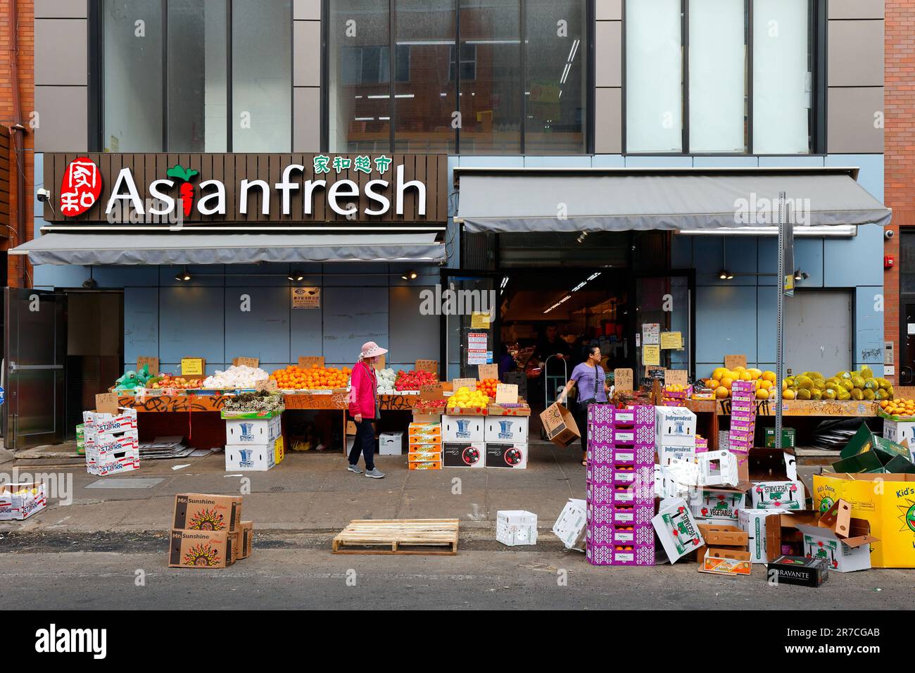 Asianfresh, 142 N 10. St, Philadelphia, Pennsylvania. storefront Foto eines asiatischen Lebensmittelgeschäfts in Chinatown. Stockfoto