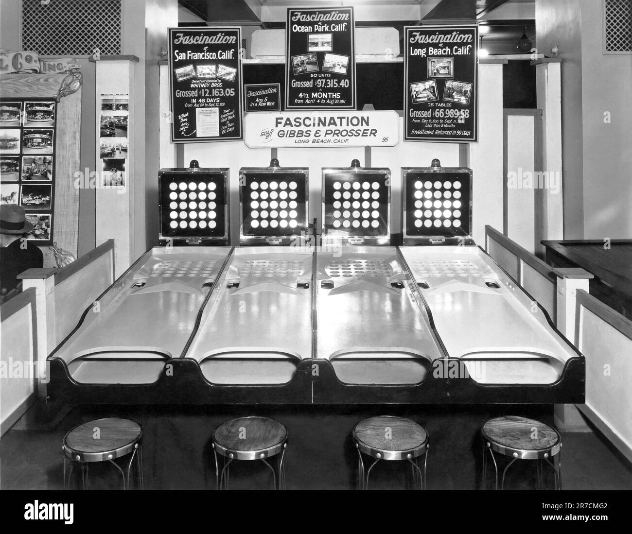 Kalifornien: ca. 1931. Eine Werbeausstellung für das faszinierende Arcade-Spiel. Stockfoto