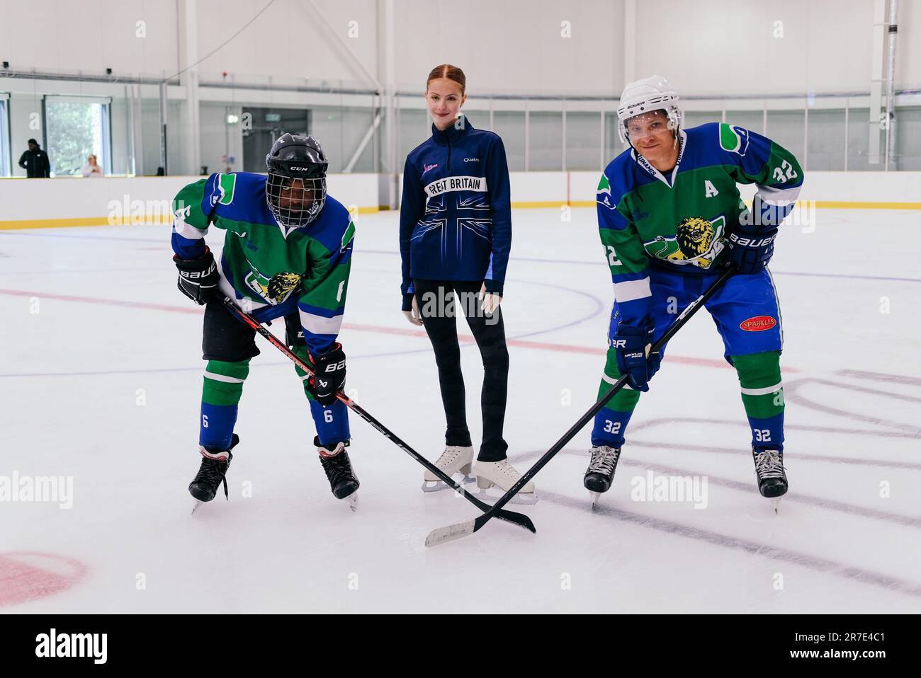 14. Juni 2023. Das Lee Valley Ice Skating Centre wird von Robin Cousins auf einer Veranstaltung eröffnet, an der lokale Teams und Schulen teilnehmen. Stockfoto