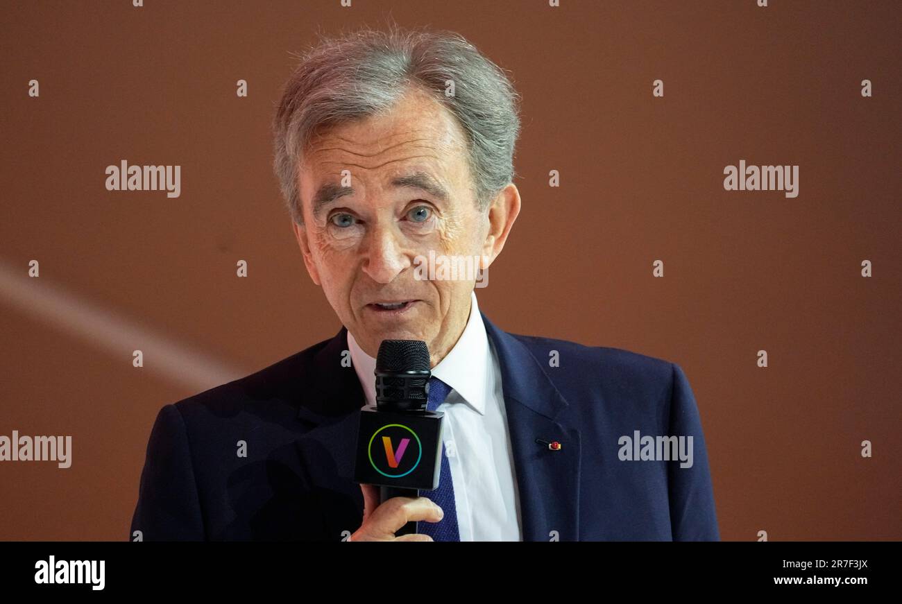 LVMH luxury group CEO Bernard Arnault speaks during an event at the Vivatech show in Paris, Thursday, June 15, 2023. (AP Photo/Michel Euler) Stockfoto