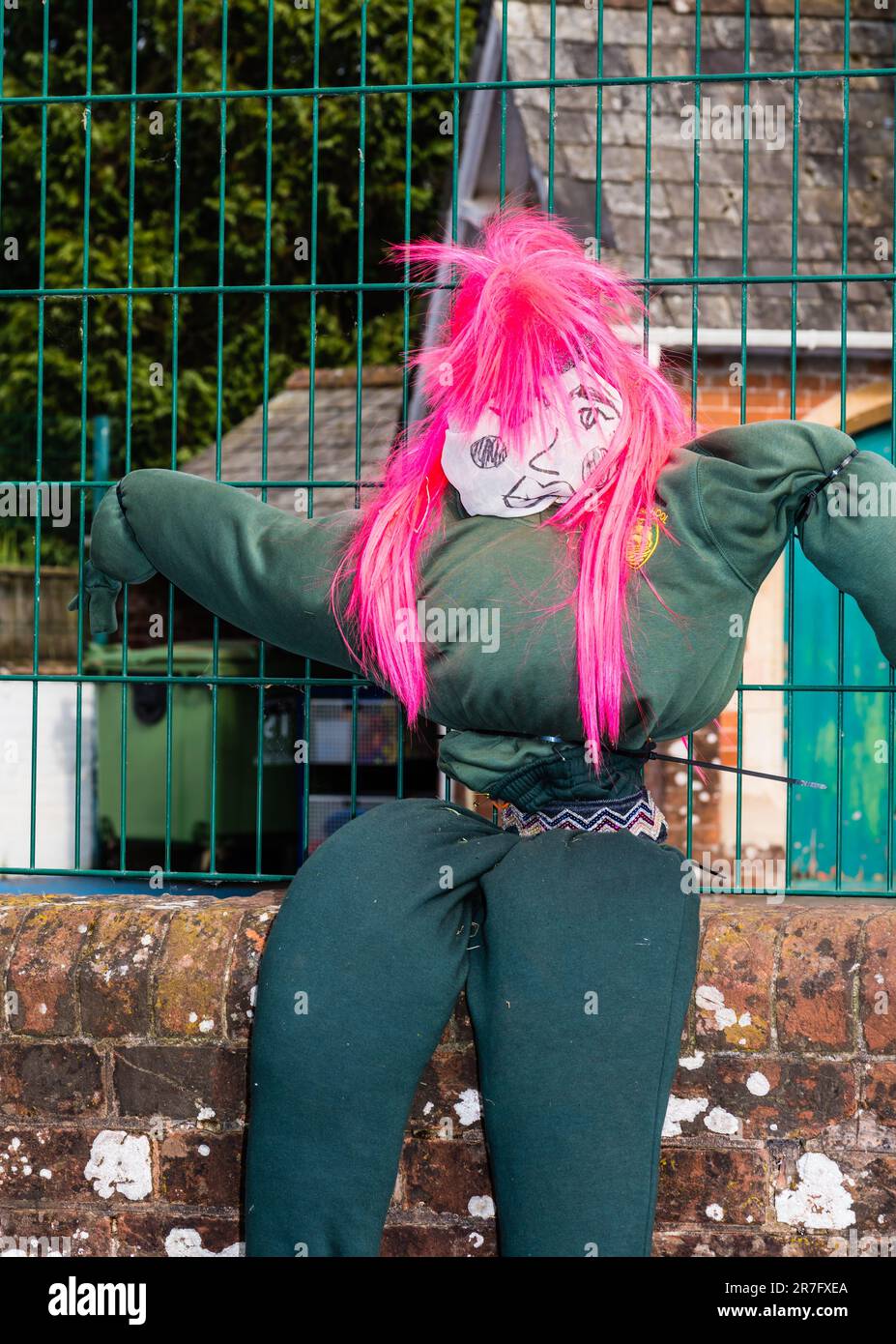 Schnecken auf dem East Budleigh Village Scarecrow Festival in Aid of All Saints Church. Stockfoto