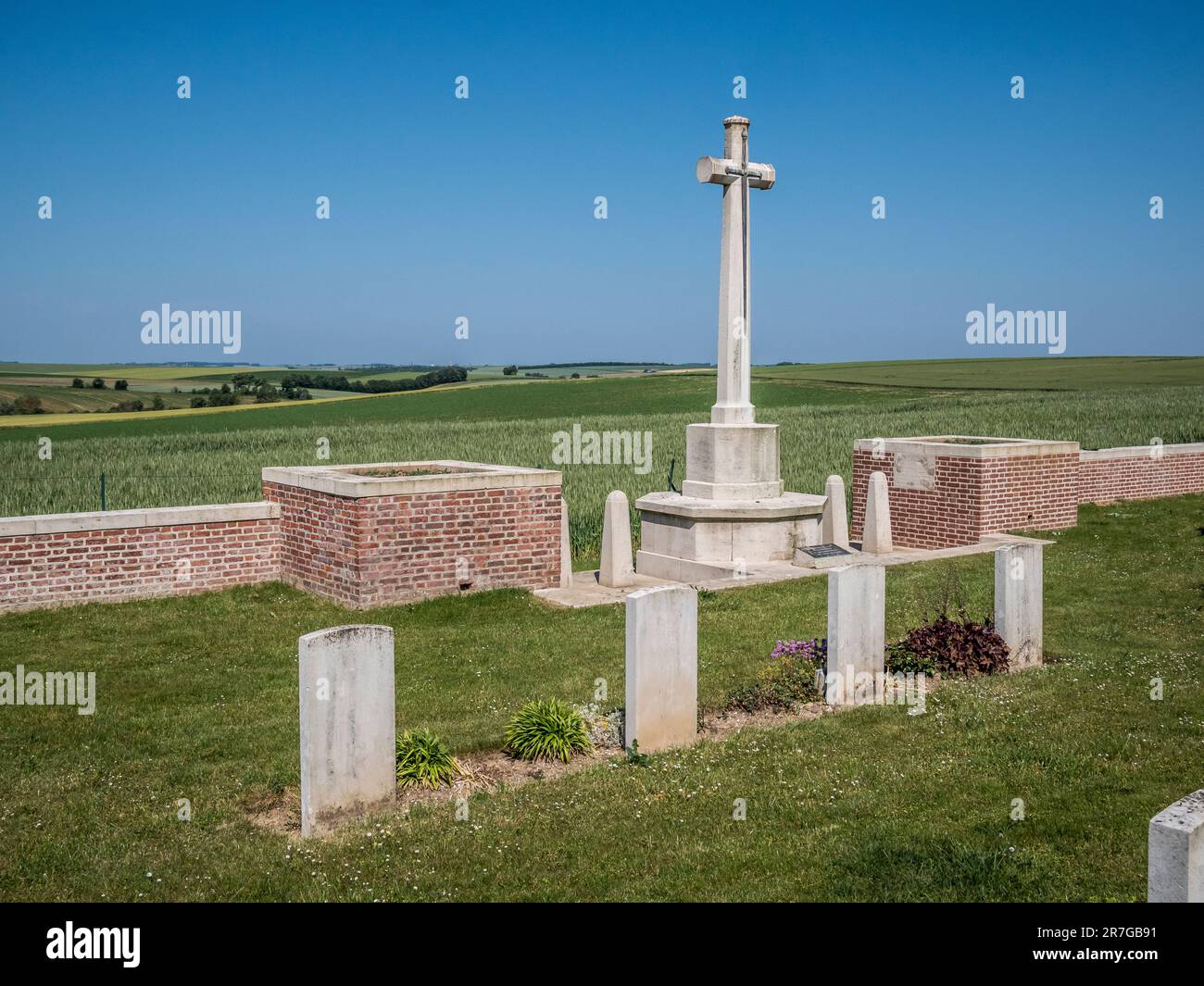 Das Bild zeigt den neuen britischen Militärfriedhof Point 110, der sich in einem so genannten sicheren Bereich außerhalb des Sichtfelds des Feindes befand Stockfoto