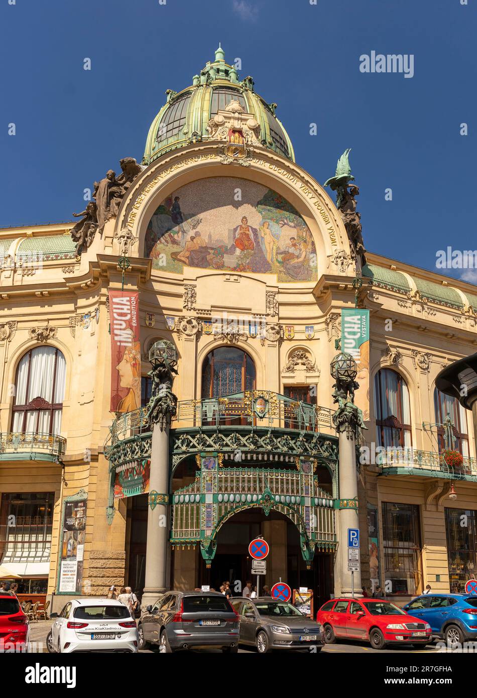 PRAG, TSCHECHISCHE REPUBLIK, EUROPA - Stadthaus, ein Jugendstil-Konzertsaal im Viertel Stare Mesto. Obecni Dum Stockfoto