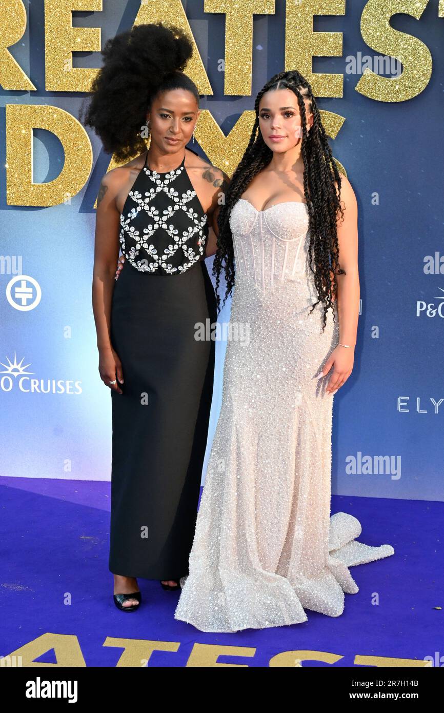 London, Großbritannien. 15. Juni 2023. Amaka Okafor und Mandi Hudson auf der Weltpremiere der besten Tage im Odeon Cinema am Leicester Square, London. Kredit: Nils Jorgensen/Alamy Live News Stockfoto