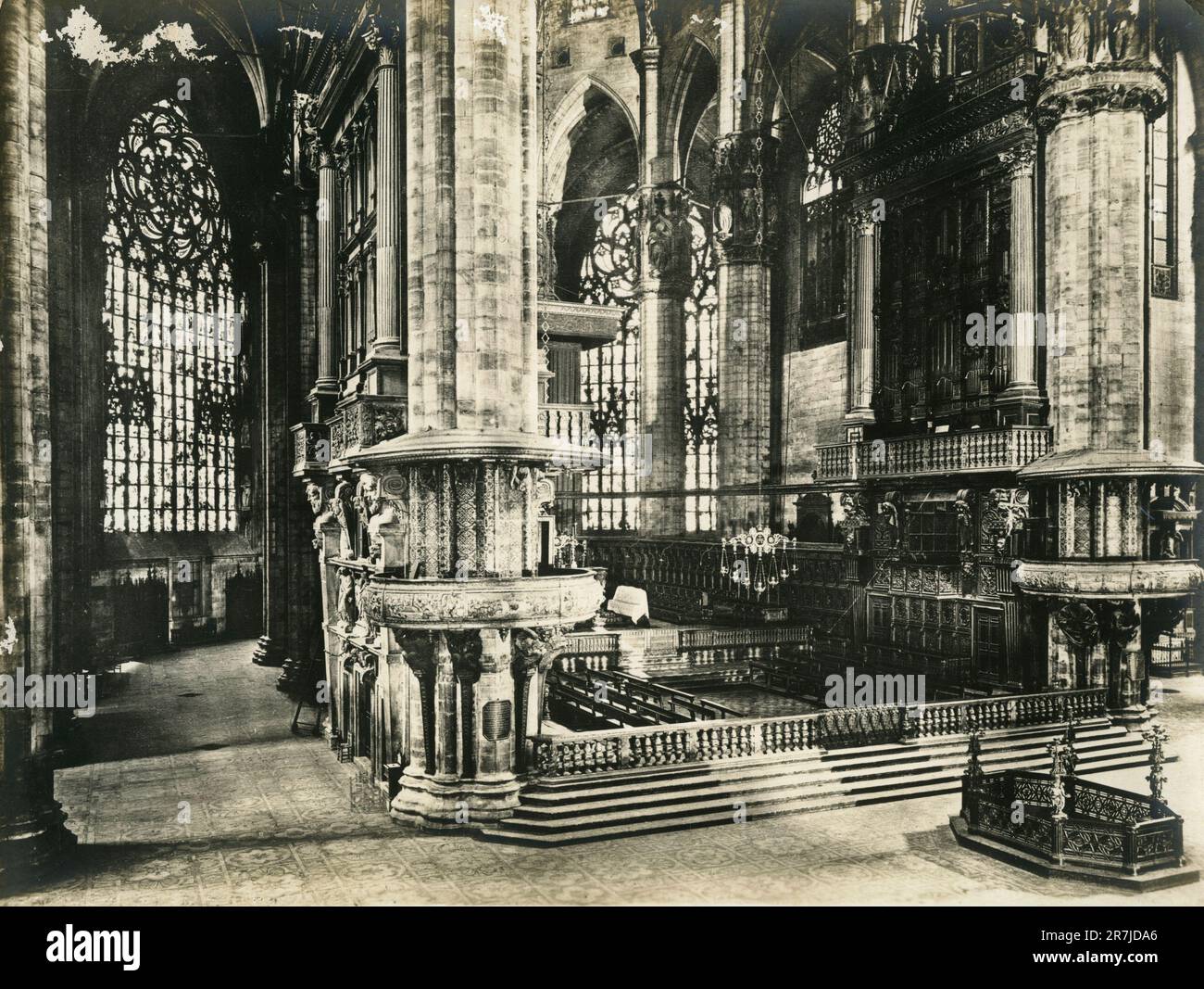 Blick auf den Chor im Inneren des Doms in Mailand, Italien 1880er Stockfoto