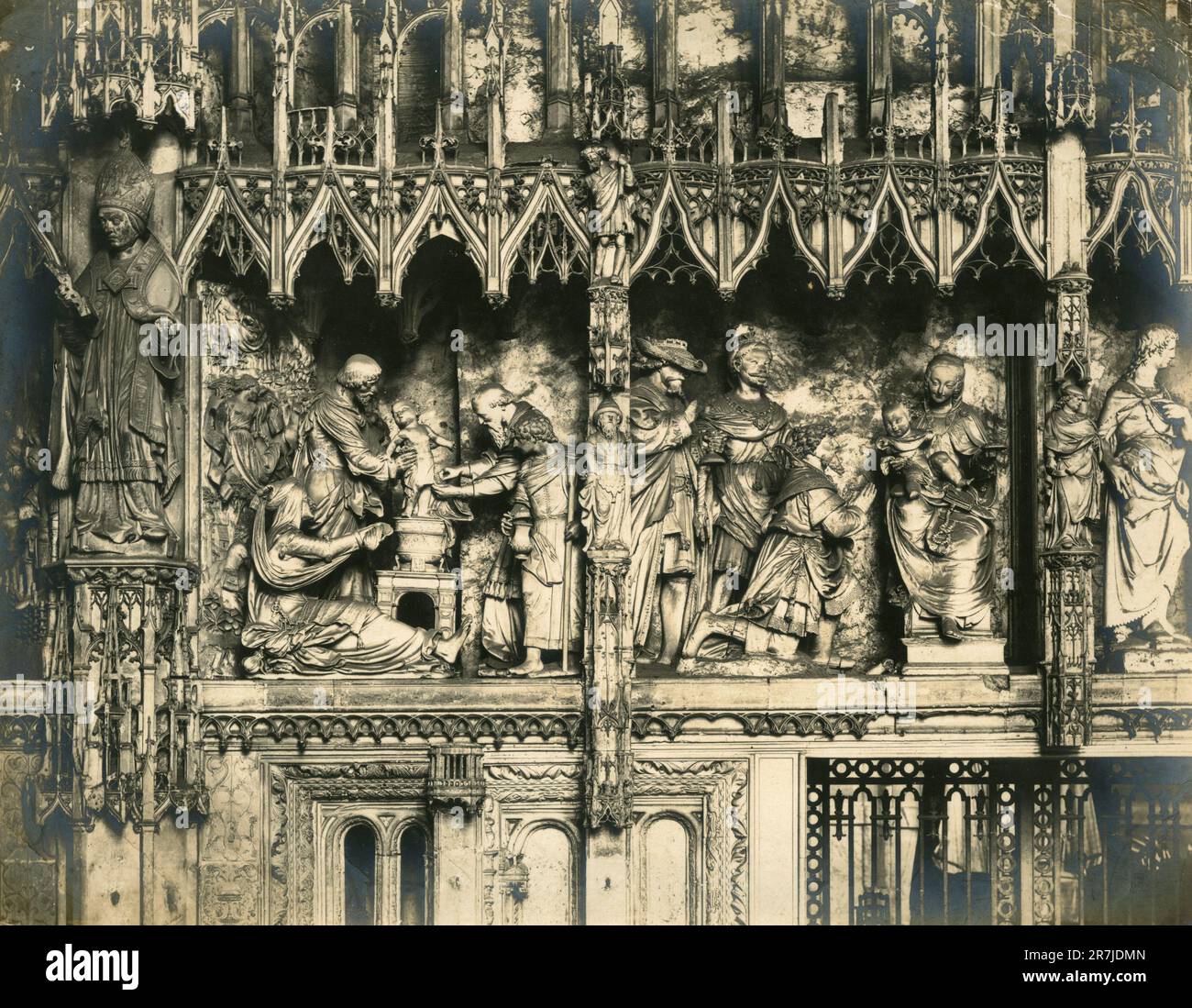 Innenansicht des Chors der Kathedrale von Chartres, Detail der Schnitzerei, Frankreich 1900er Stockfoto