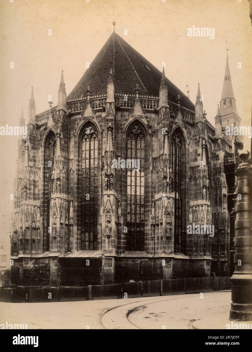 Außenansicht der Rückseite von St. Sebaldus-Kirche, Nürnberg, Deutschland 1880er Stockfoto