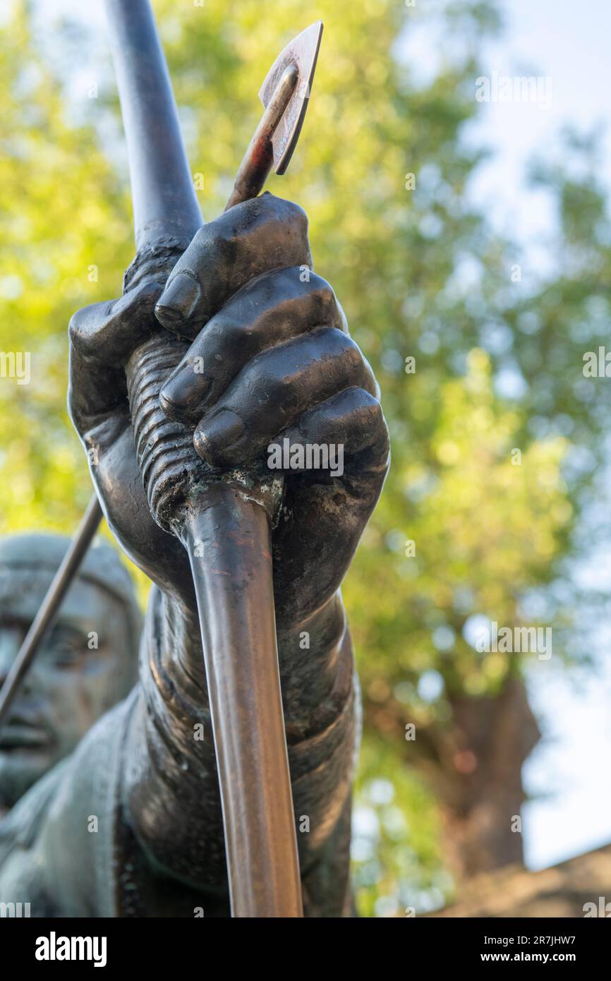 Nahaufnahme der Robin Hood Statue in Nottingham Castle, Nottinghamshire England Großbritannien Stockfoto