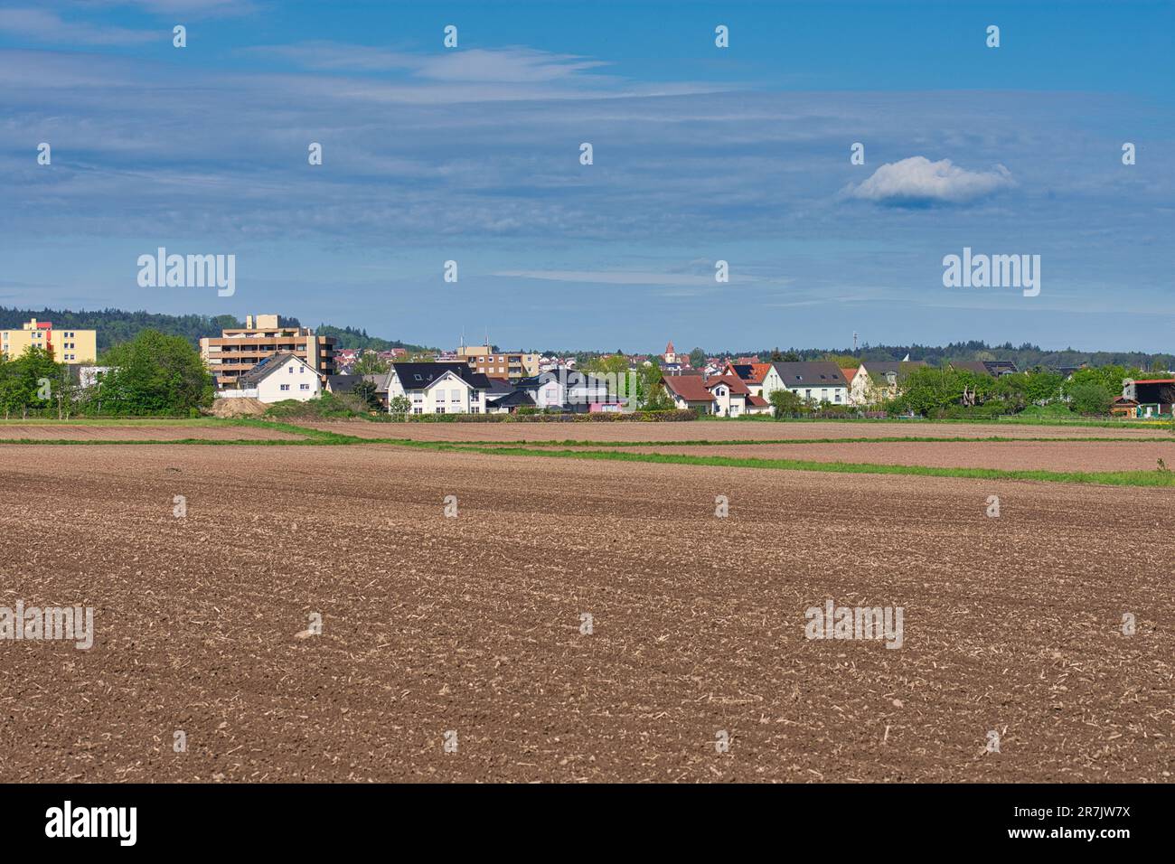 Ein malerischer Blick auf Huchenfeld, ein Stadtteil der Stadt Pforzheim in Baden-Württemberg Stockfoto