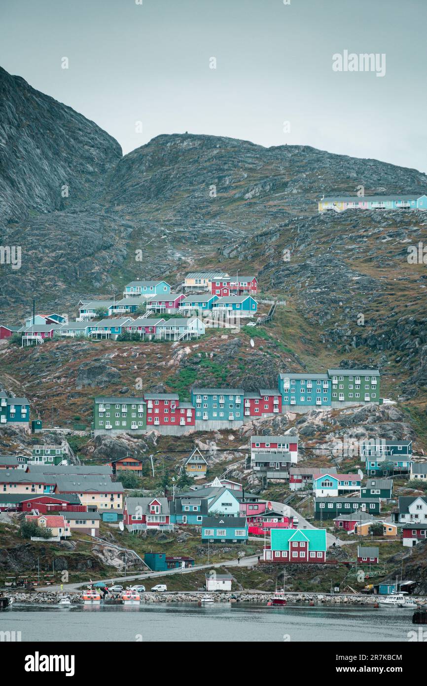 Grönländische Landschaften von Qaqortoq mit Foggy Weather Stockfoto