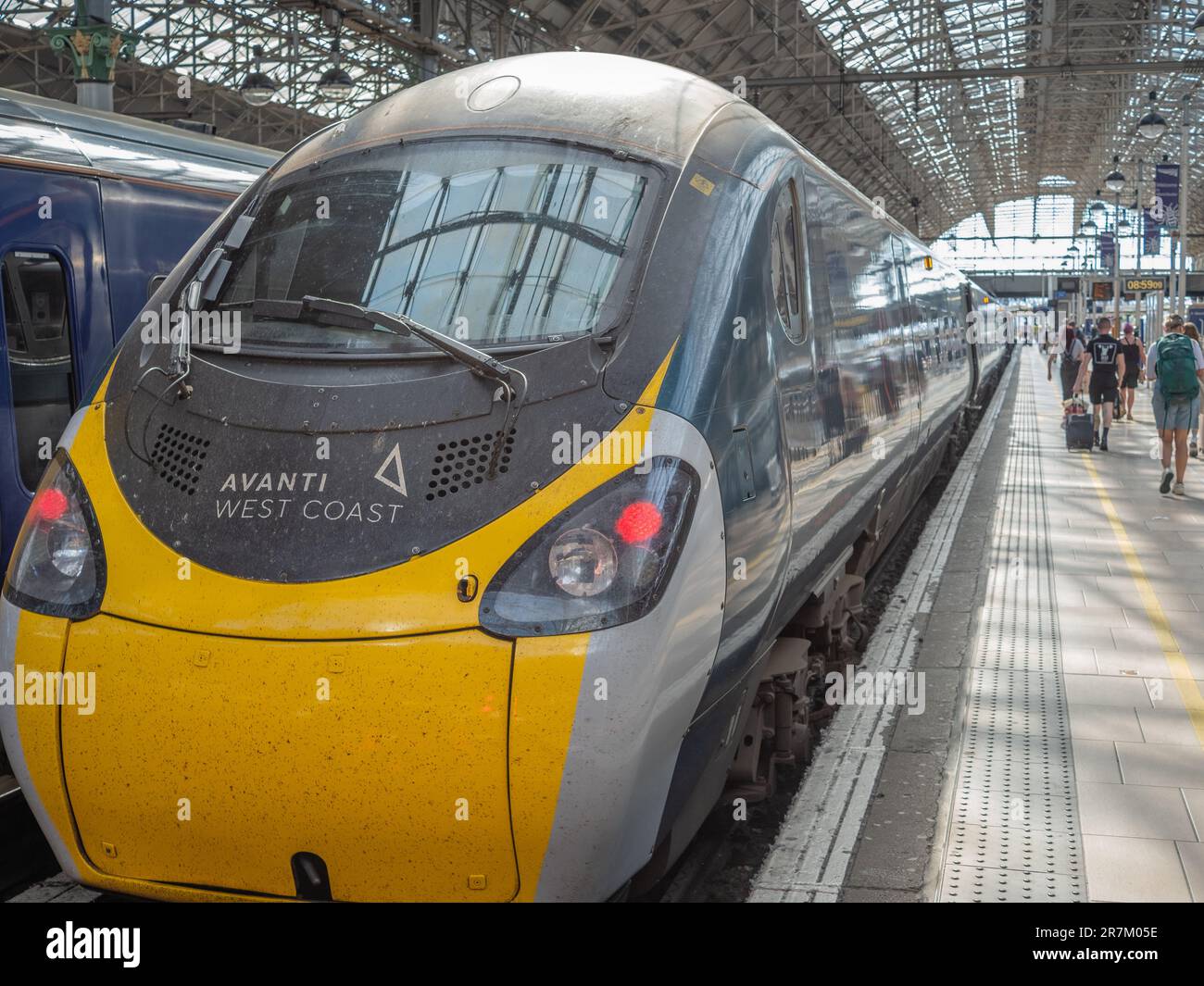 Avanti Westküsten-Zug an Piccadilly Station, Manchester Stockfoto