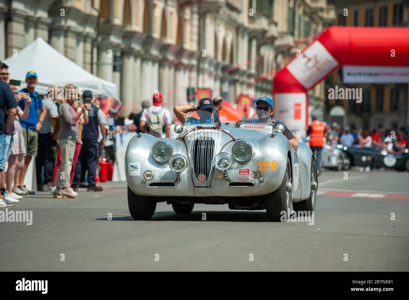 „Mille Miglia 2023: Speed, Heritage, and Automotive Excellence“ Stockfoto