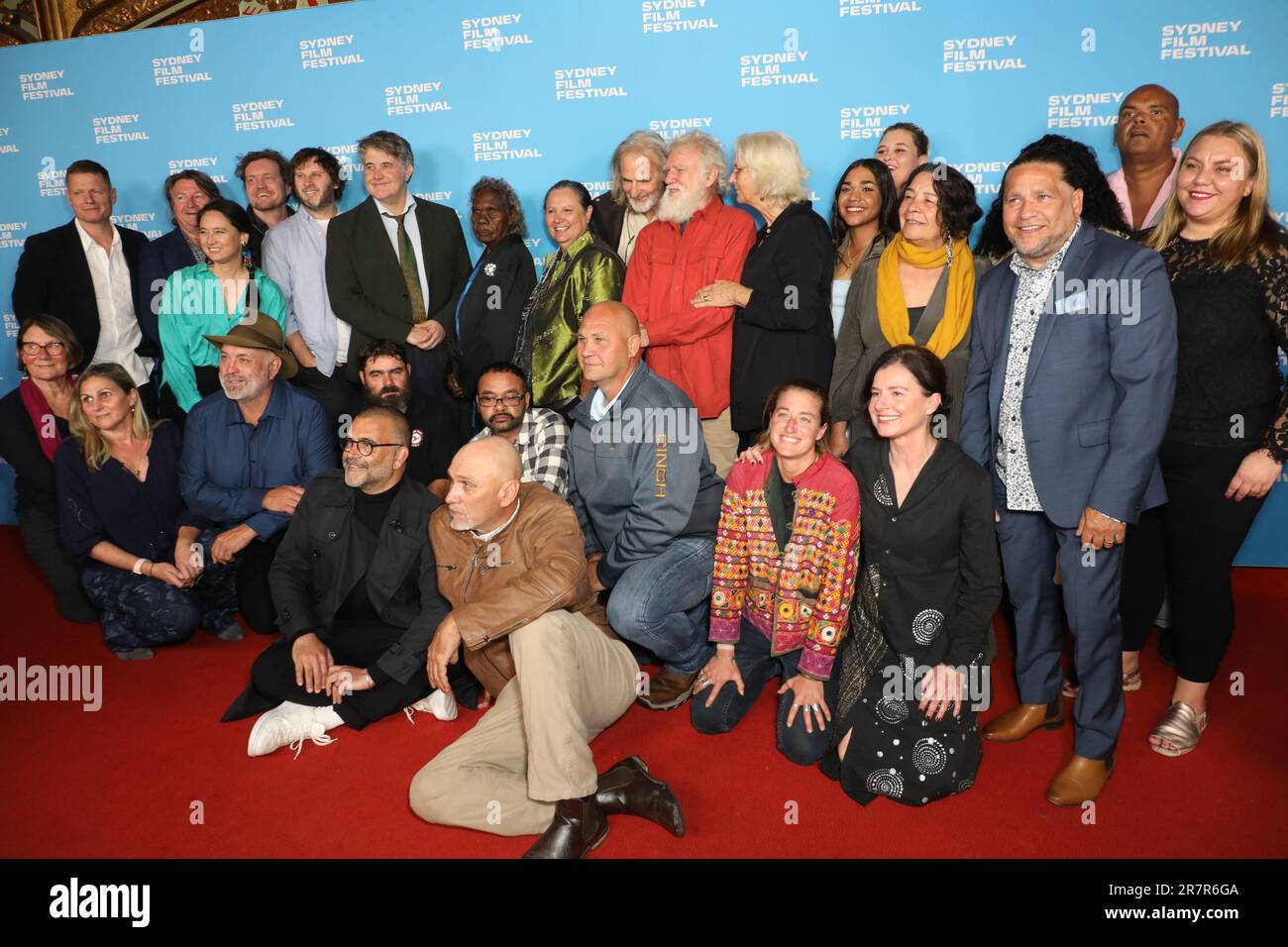 Sydney, Australien. 17. Juni 2023 70. Sydney Film Festival: Weltpremiere, der rote Teppich Dark EMU Story im State Theatre, 49 Market Street. Abbildung: Bruce Pascoe (Besetzung). Kredit: Richard Milnes/Alamy Live News Stockfoto