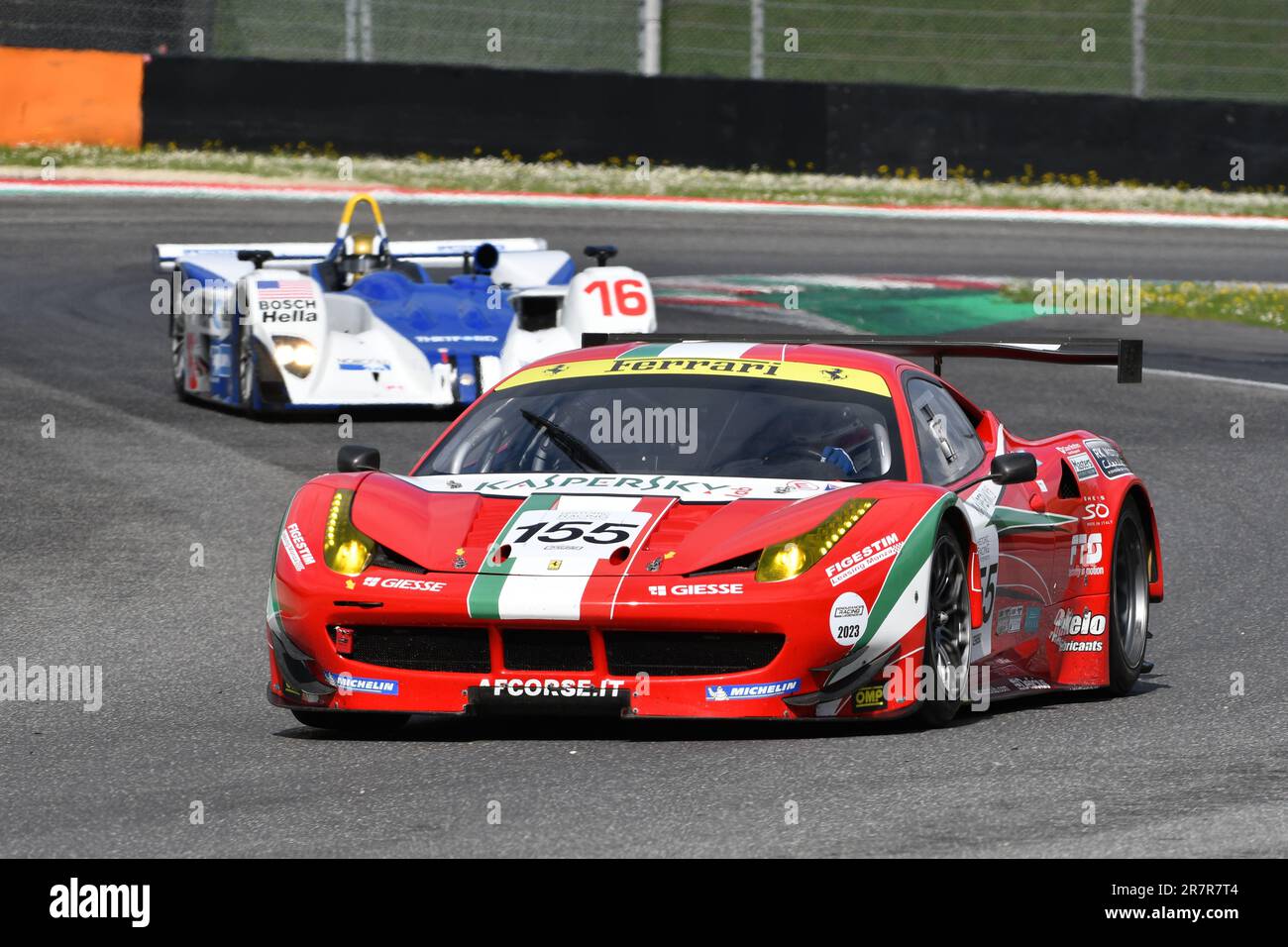 Scarperia, 2. April 2023: Ferrari 458 GTE Jahr 2011 in Aktion während Mugello Classic 2023 auf der Mugello Circuit in Italien. Stockfoto