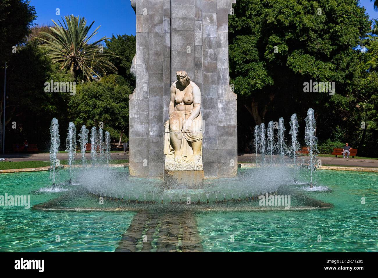 Skulptur der Fruchtbarkeit am Monument to Garcia Sanabria, Brunnen, im Garcia Sanabria Park, Santa Cruz de Tenerife, Teneriffa, Spanien Stockfoto