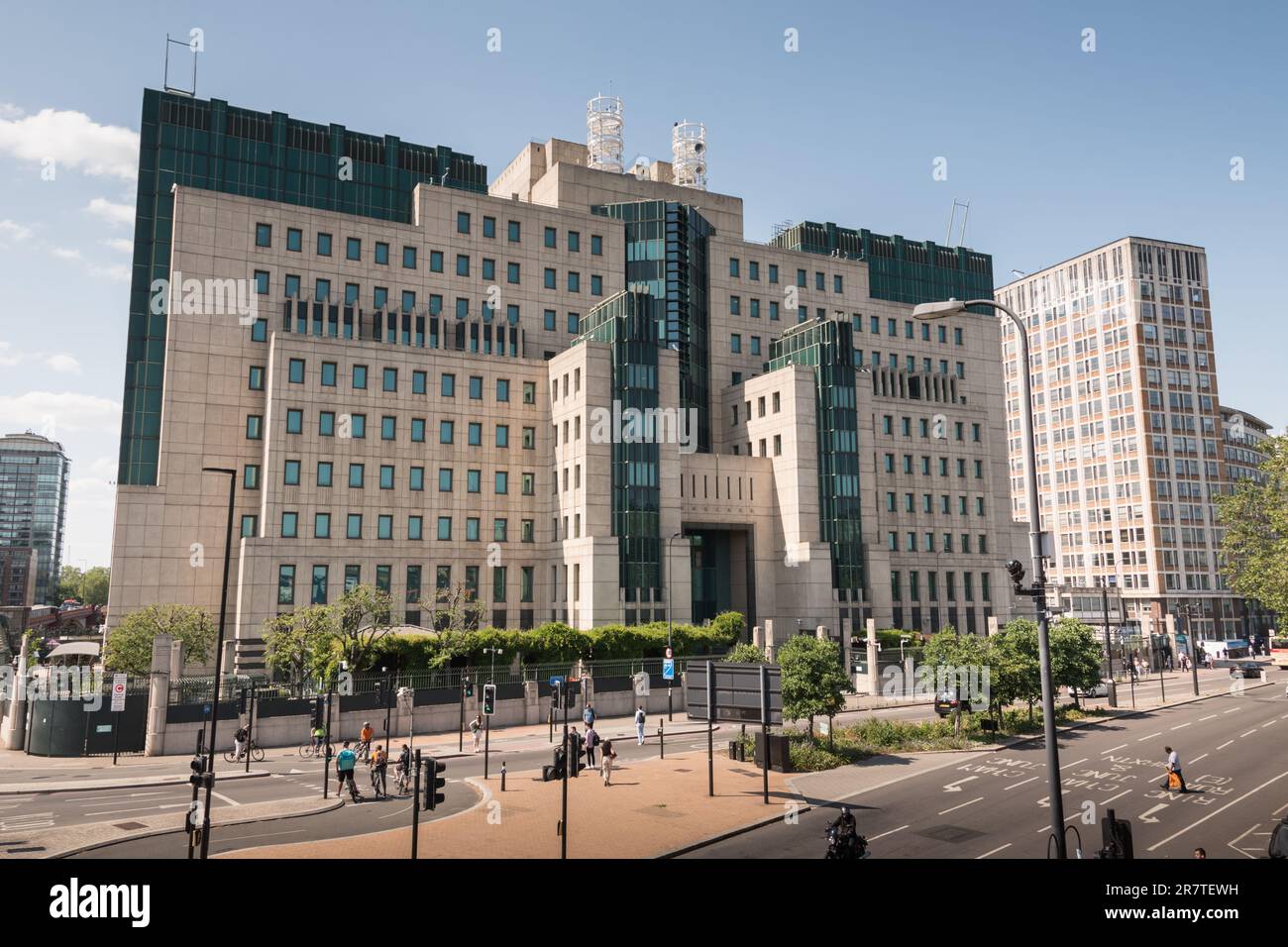 MI6 HQ Building, Vauxhall Cross, Vauxhall, London, England GROSSBRITANNIEN Stockfoto