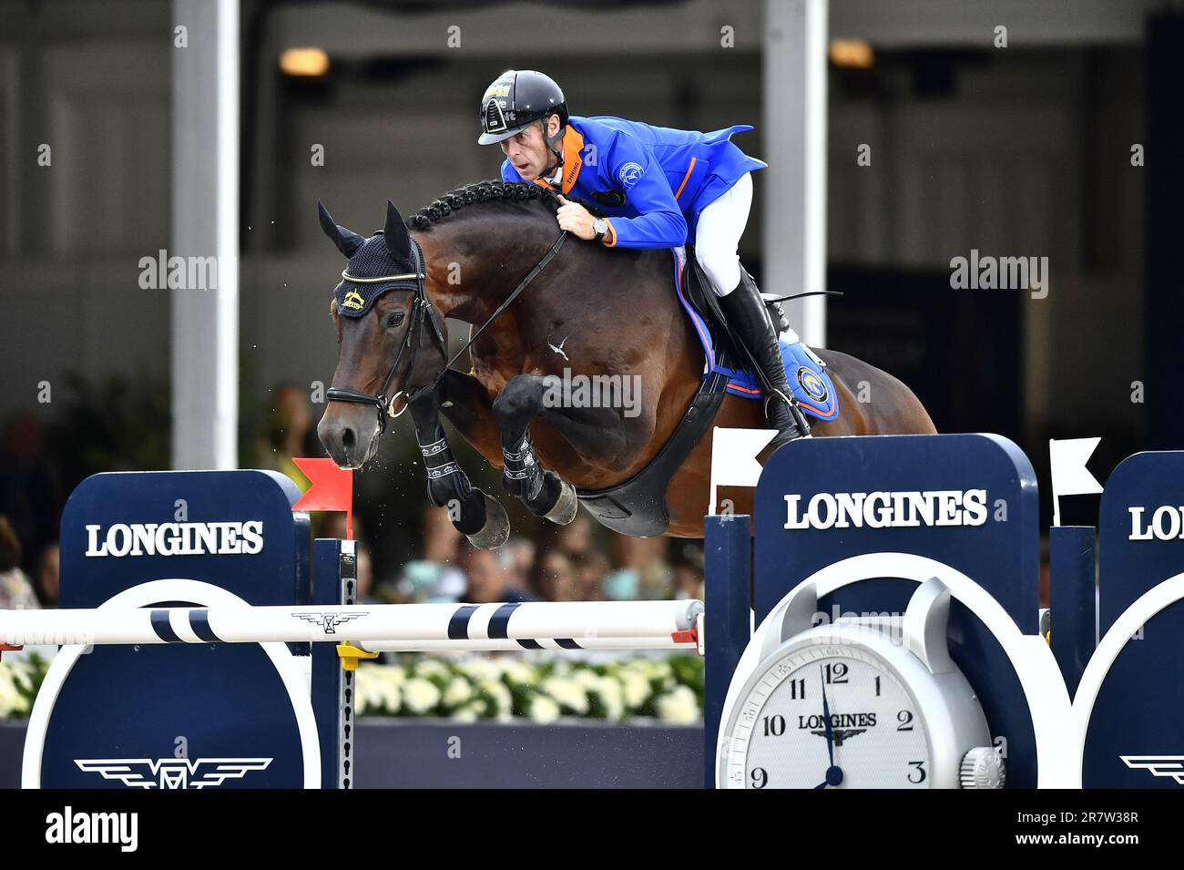 Stockholm, Schweden. 17. Juni 2023. STOCKHOLM 20230617 Marcus Ehning, Deutschland, auf dem Pferd Stargold während des Teamturniers Springen gegen die Uhr bei der Longines Global Champions Tour in Stockholm am Samstag. Foto: Caisa Rasmussen/TT/Code 12150 Kredit: TT News Agency/Alamy Live News Stockfoto