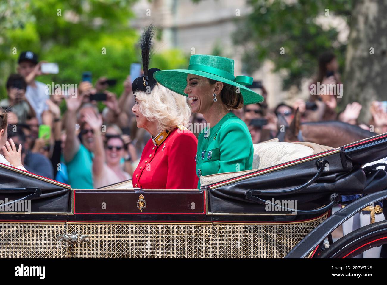 Catherine, Prinzessin von Wales, früher Kate, Herzogin von Cambridge bei Trooping the Colour 2023 in The Mall, London, Großbritannien Stockfoto