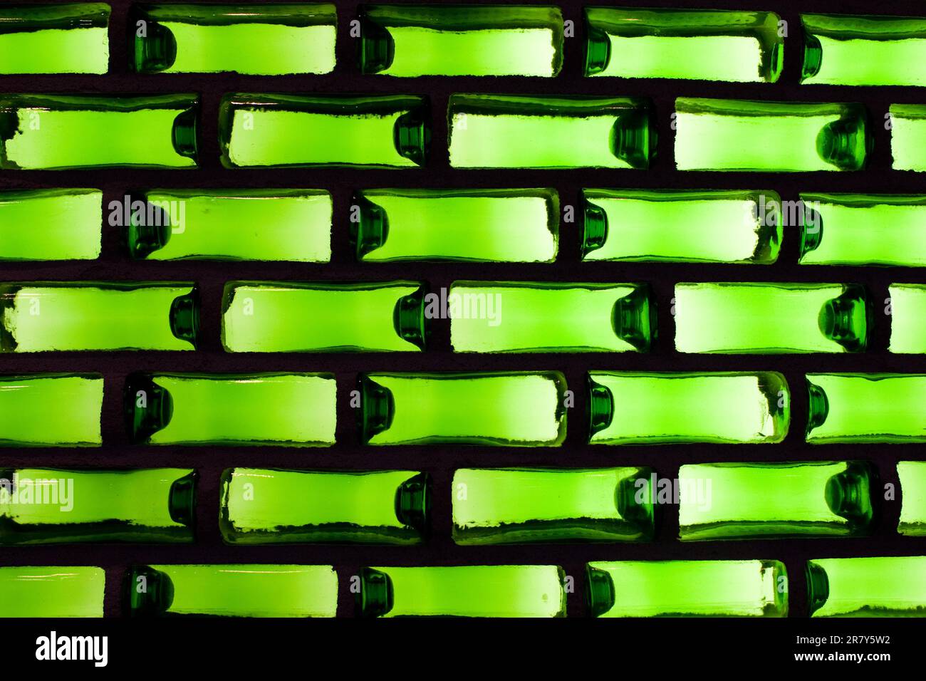 Hintergrund: Grünes Glas mit einem Licht von hinten Stockfoto