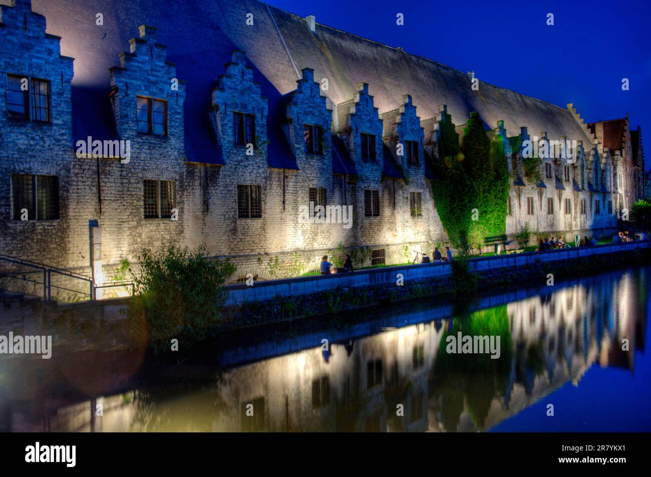 Gotische Fleischhalle, früher Metzgerhalle, heute Café, Haus Leie, Gent, Ostflandern, Belgien, Flandern, Schlachthof Stockfoto