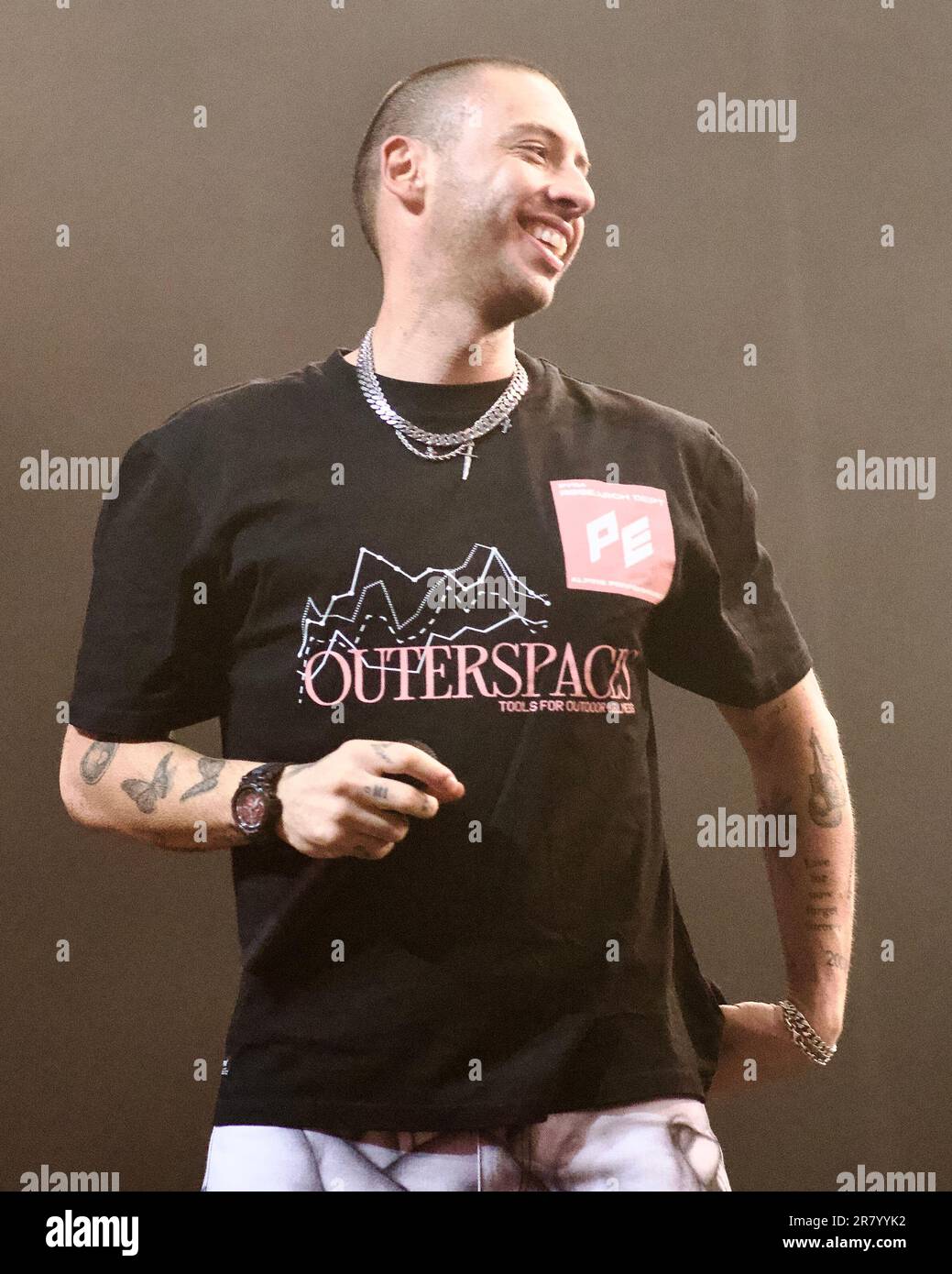 Newport, Großbritannien. 17. Juni 2023 Beispiel für den Abschluss des Isle of Wight Festivals am Samstagabend. Gutschein Vom 17. Juni 2023: Graham Tarrant/Alamy Live News Stockfoto