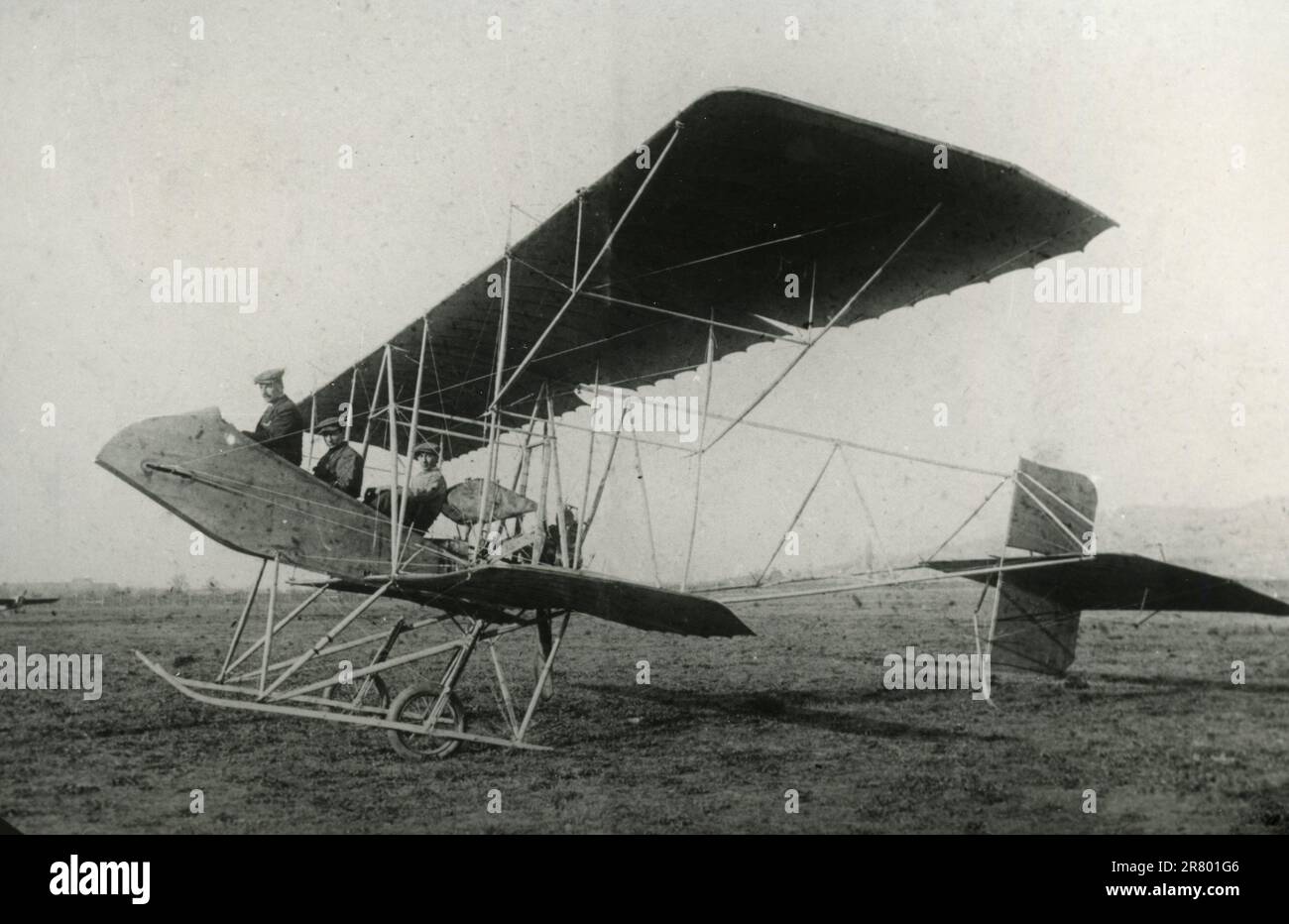 Französisches Flugzeug Farman-Doppelflugzeug, 1910er Stockfoto