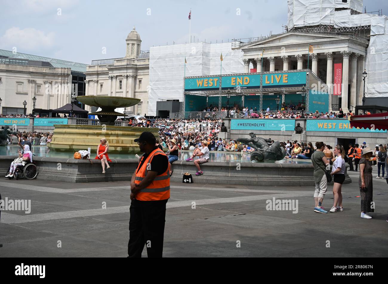 London, Großbritannien. Juni 18 2023. Riesige Menschenmengen besuchen das Westend Live 2023 am Trafalgar Square, London, Großbritannien. Kredit: Siehe Li/Picture Capital/Alamy Live News Stockfoto