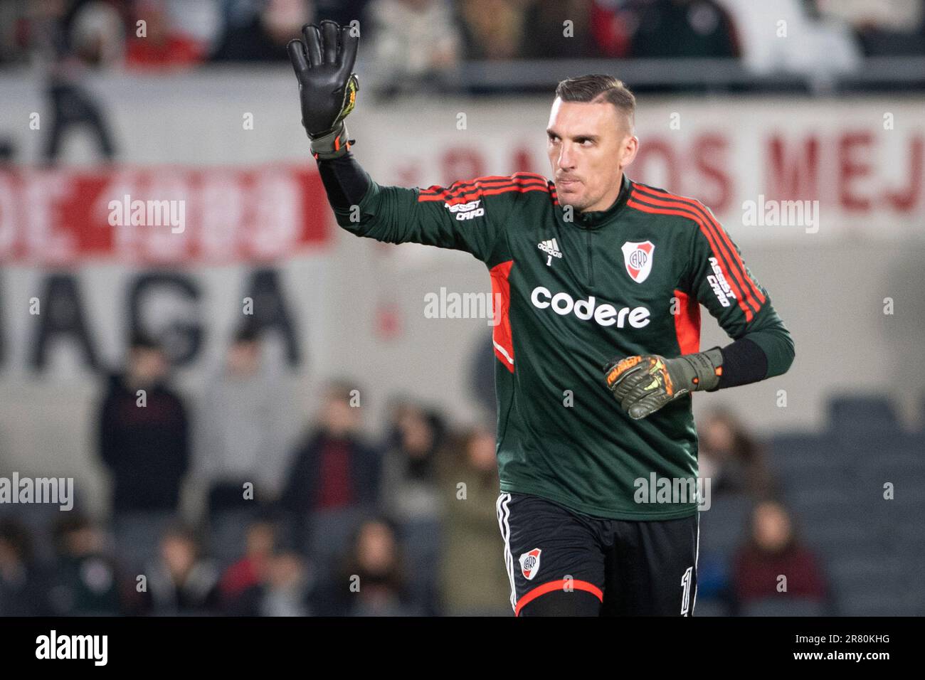 Ciudad De Buenos Aires, Argentinien. 17. Juni 2023. Franco Armani von River Plate wurde während des 2023. Fußballspiels der Liga zwischen River Plate und Defensa y Justicia im Estadio Mas Monumental Antonio Vespucio Liberti gesehen. Endstand: River Plate 1:0 Defensa y Justicia. Kredit: SOPA Images Limited/Alamy Live News Stockfoto