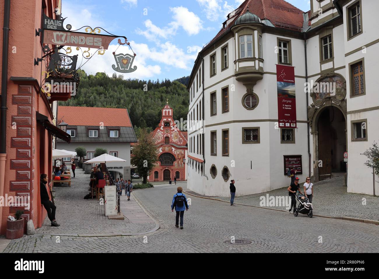 Füssen ist eine Stadt in Bayern, Neuschwanstein und Hohenschwangau. Stockfoto