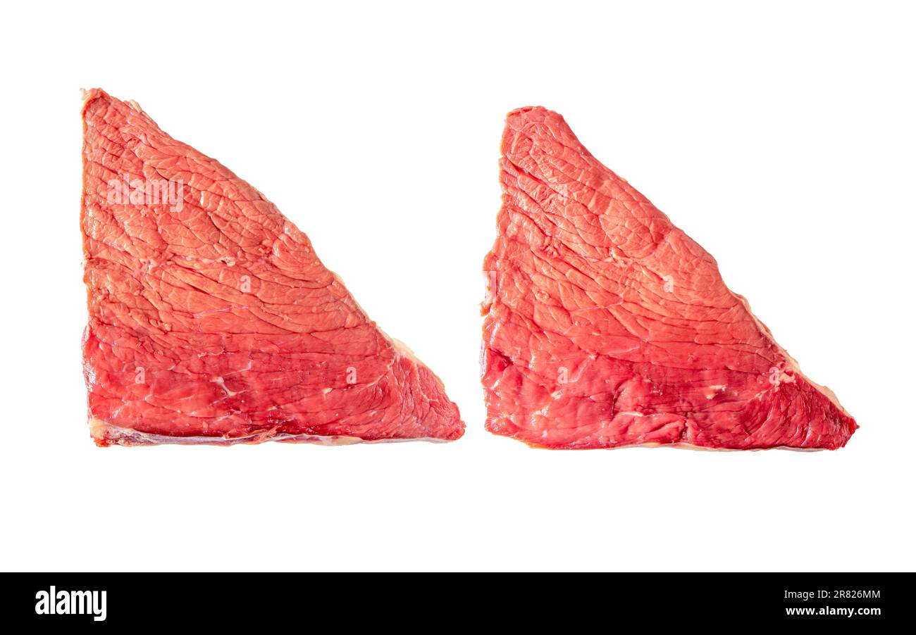 Rohe Steaks mit drei Spitzen, isoliert auf weißem Färsenrohfleisch. Vom Rindfleisch geschnitten. Dreiecksspitze. Stockfoto