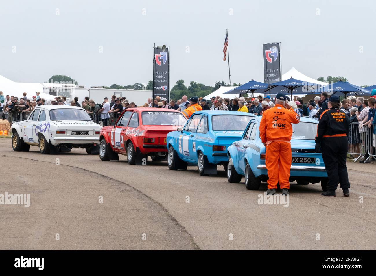 Ford Escort Rallye-Fahrzeuge beim Flywheel Event im Bicester Heritage 2023 Stockfoto