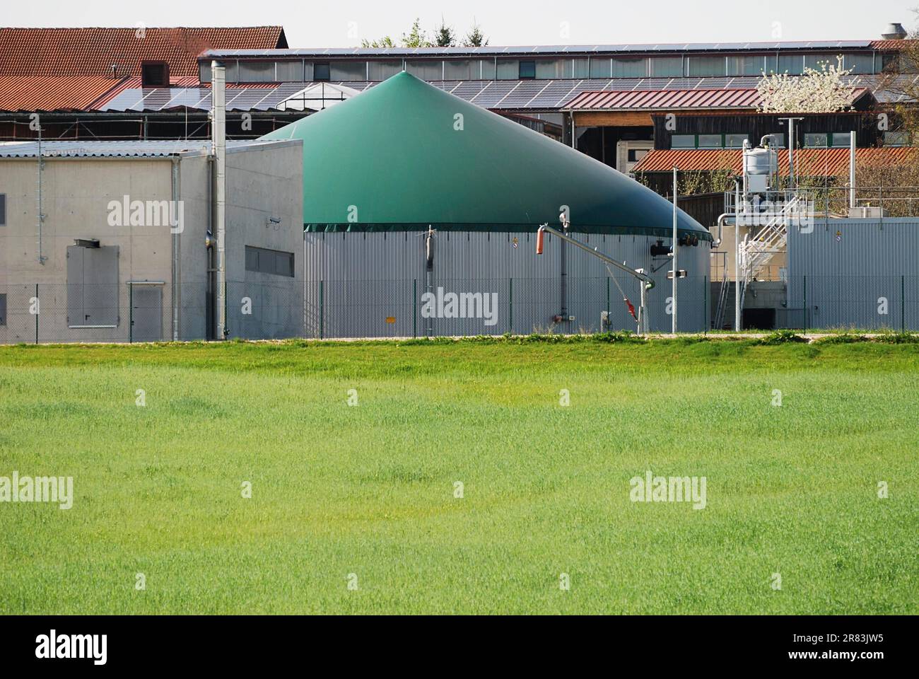 Anlage zur ökologischen Biogasproduktion Stockfoto