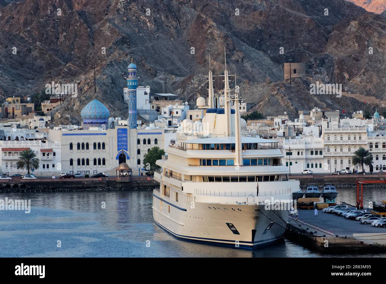 Al Hat Gesagt. Al Said ist eine Luxusyacht, die dem Sultan Qaboos von Oman gehört Stockfoto