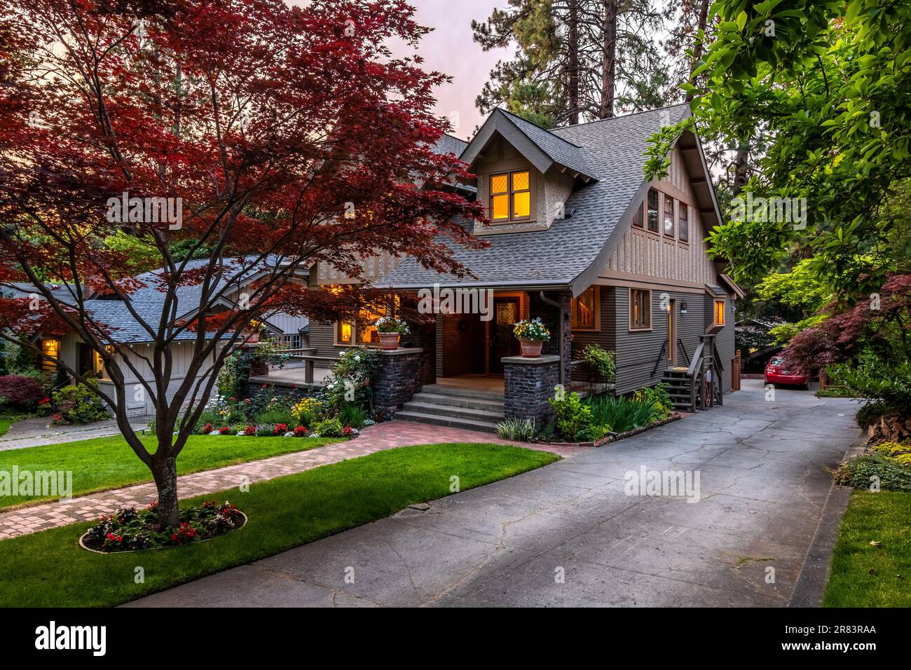 Außenansicht eines Vorstadthauses in Spokane Stockfoto