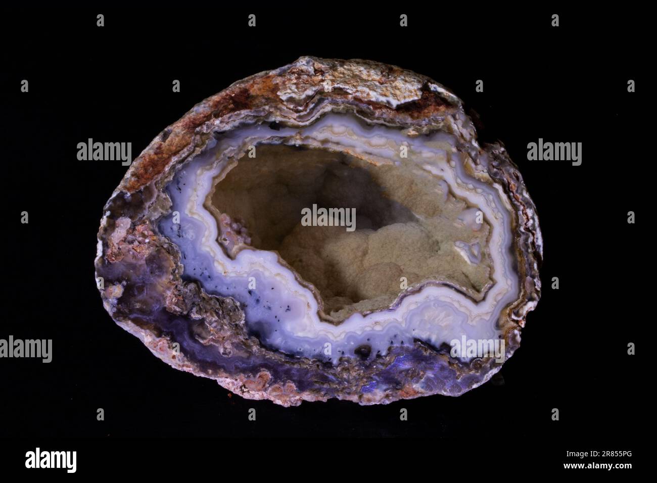 Achatquarz-Geodenmineralien Stockfoto