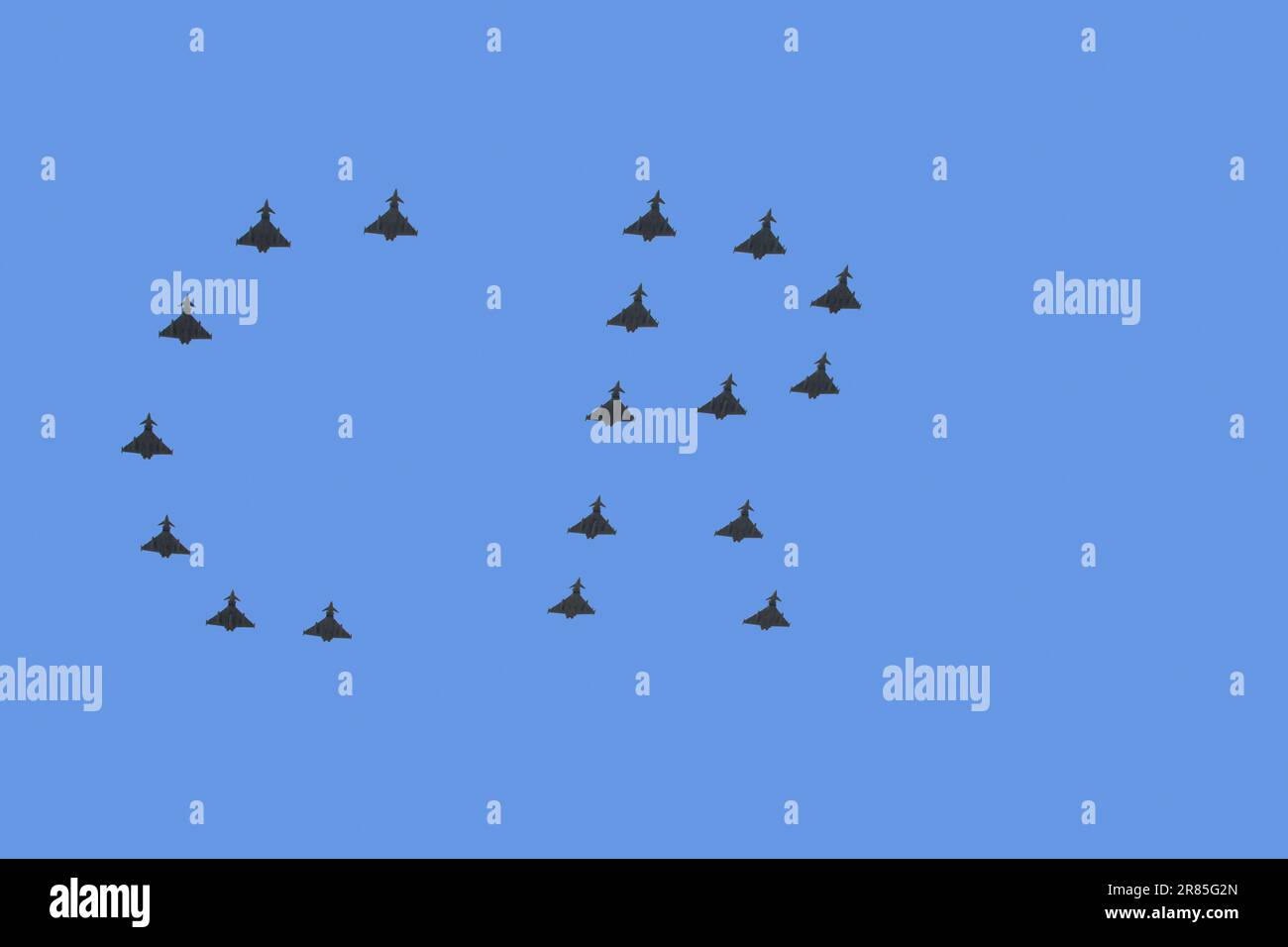 Taifun Fighter Jets Flypast Trooping The Colour Color 2023 Stockfoto