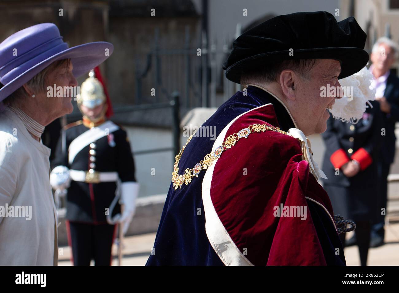Windsor, Berkshire, Großbritannien. 19. Juni 2023. Gäste der Garter-Zeremonie im Windsor Castle heute. Kredit: Maureen McLean/Alamy Live News Stockfoto