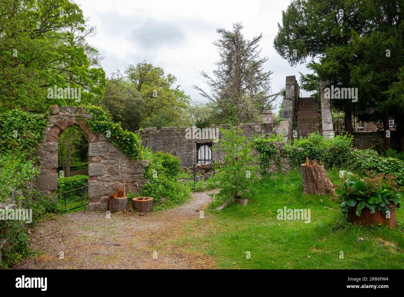 Ruthin Castle (Castell Rhuthun) Hotel in der Stadt Ruthin im Tal von Clwyd, Nordwales. Stockfoto