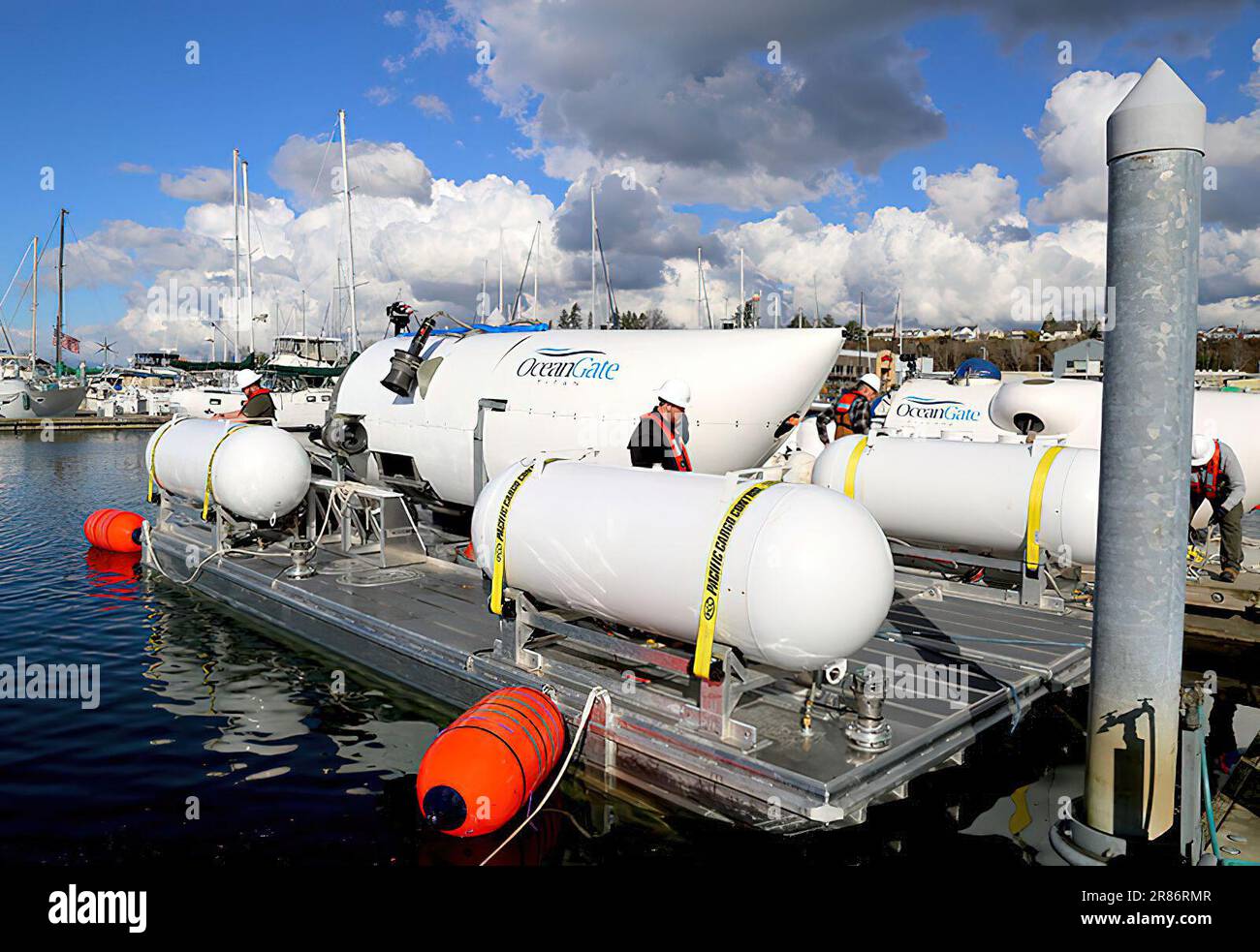 Das Oceangate-U-Boot „Titan“. Die Küstenwache der Vereinigten Staaten sucht nach dem 21 Meter langen U-Boot „Titan“ vom kanadischen Forschungsschiff Polar Prince. Die 5-köpfige Besatzung tauchte Sonntagmorgen unter, und die Besatzung des Polarprinzen verlor den Kontakt zu ihnen etwa 1 Stunde und 45 Minuten nach dem Tauchgang des Schiffes. Foto: OceanGate/Unterlagen Stockfoto