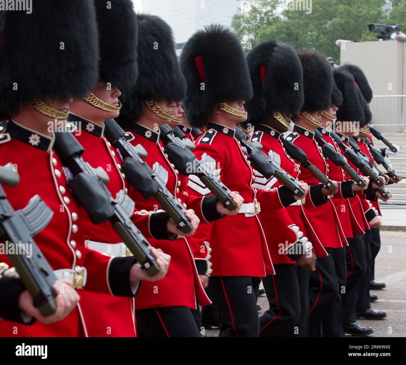 Marschierende Infanterie-Soldaten Trooping The Colour Color 2023 Stockfoto