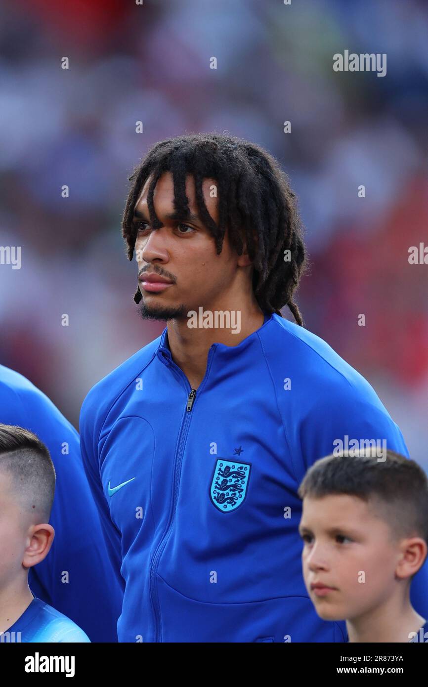 Manchester, Großbritannien. 19. Juni 2023. Manchester, England, Juni 19. 2023: Portrait von Trent Alexander-Arnold (10 England) vor dem Fußballspiel der UEFA 2024 European Qualifiers zwischen England und Nordmazedonien in Old Trafford in Manchester, England. (James Whitehead/SPP) Kredit: SPP Sport Press Photo. Alamy Live News Stockfoto