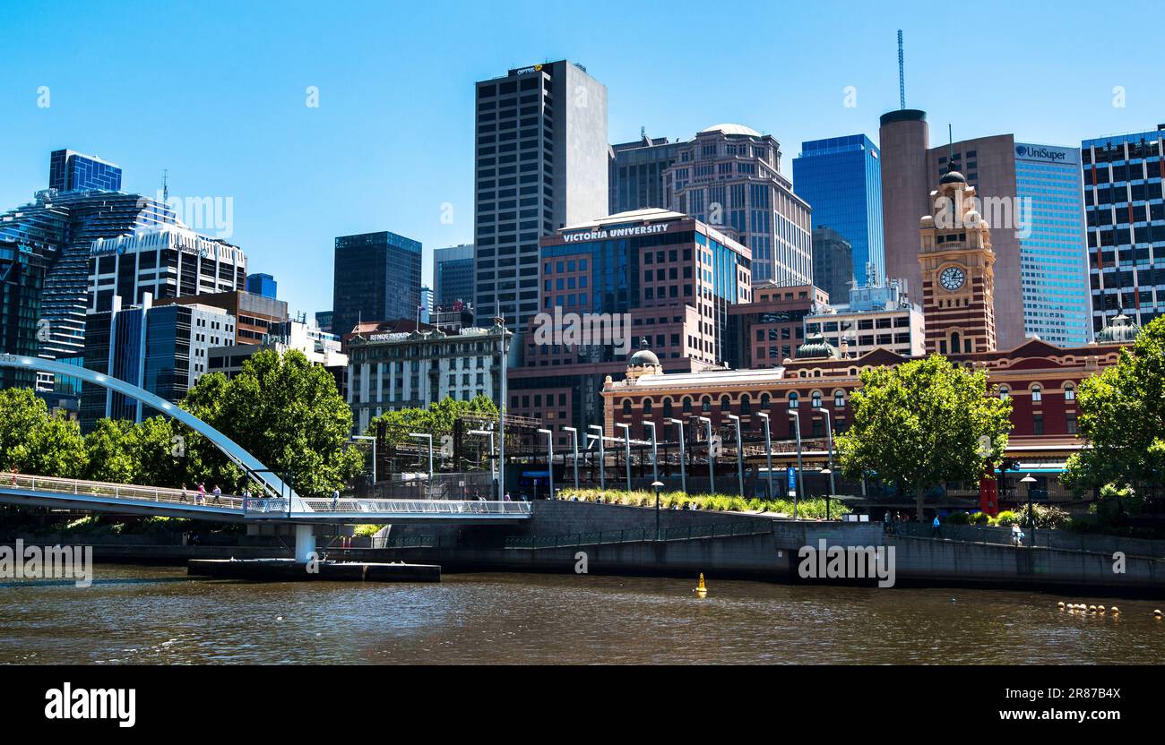 Melbourne Central Business District (CBD) und Yarra River, Victoria, Australien Stockfoto