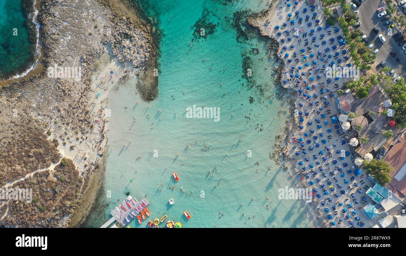 Wunderschöner Blick auf den Nissi Beach in Ayia Napa Zypern Stockfoto