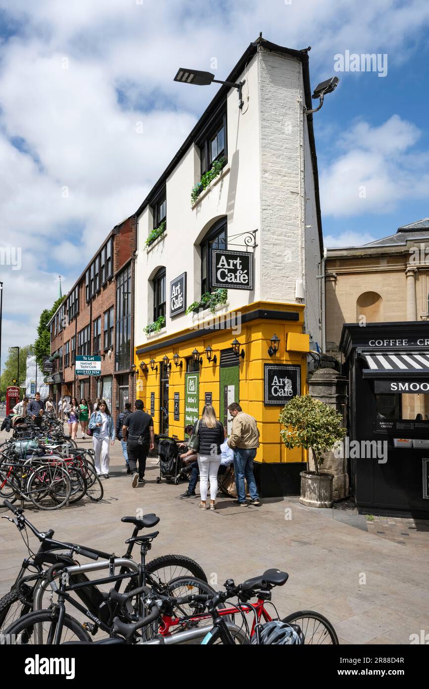 Historisches Stadthaus mit Café in der Altstadt von Oxford, Oxfordshire England, Großbritannien Stockfoto