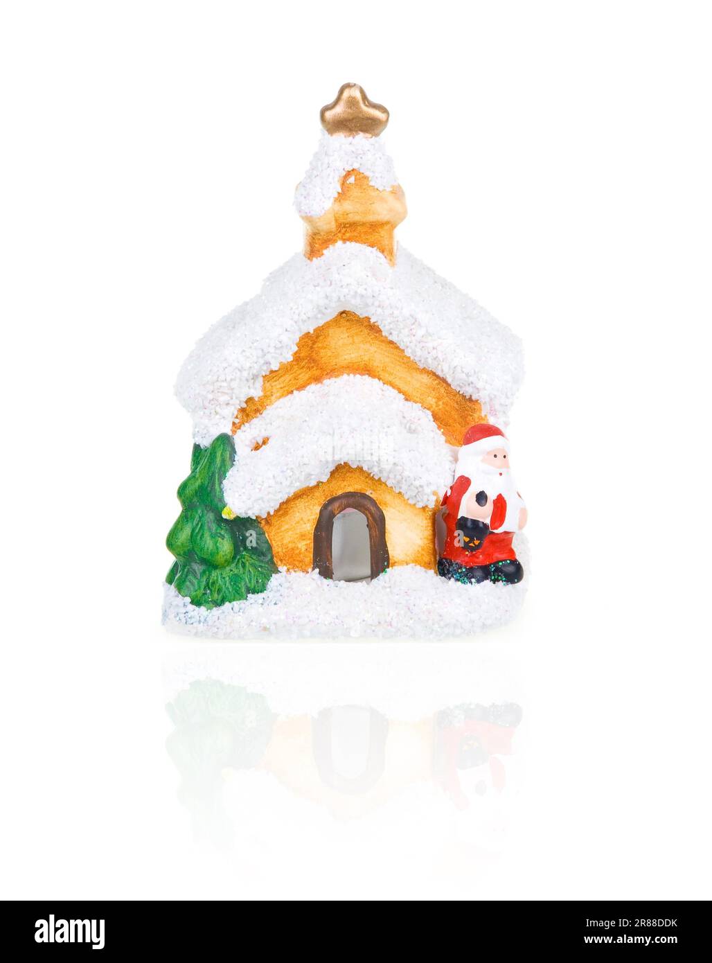 Weihnachtliche Dekoration (Haus) isoliert auf weißem Hintergrund Stockfoto