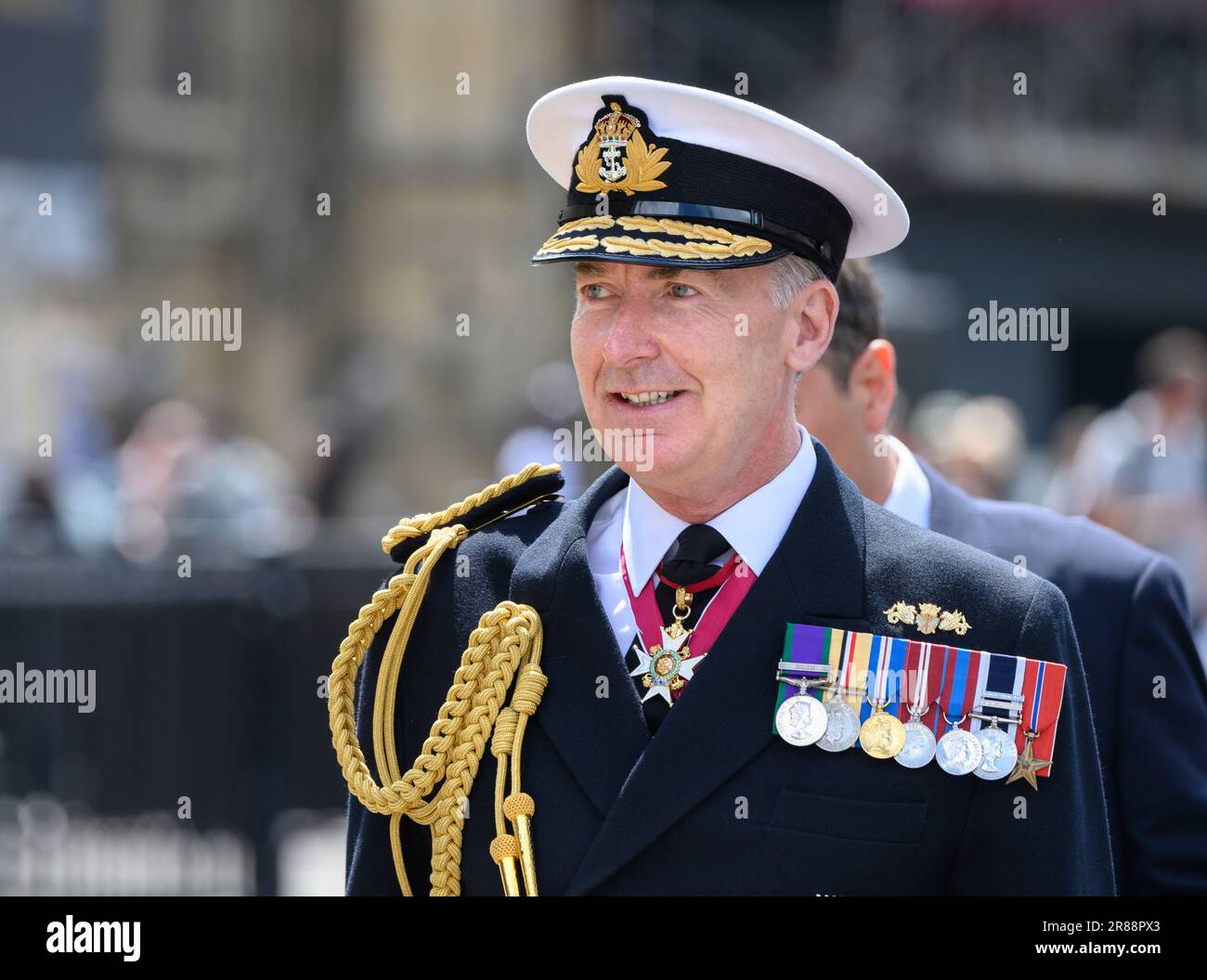 Admiral Sir Tony Radakin, Generalstabschef, trifft im Parlament ein, um den Beginn der Wehrwoche am 19. Ju zu feiern Stockfoto