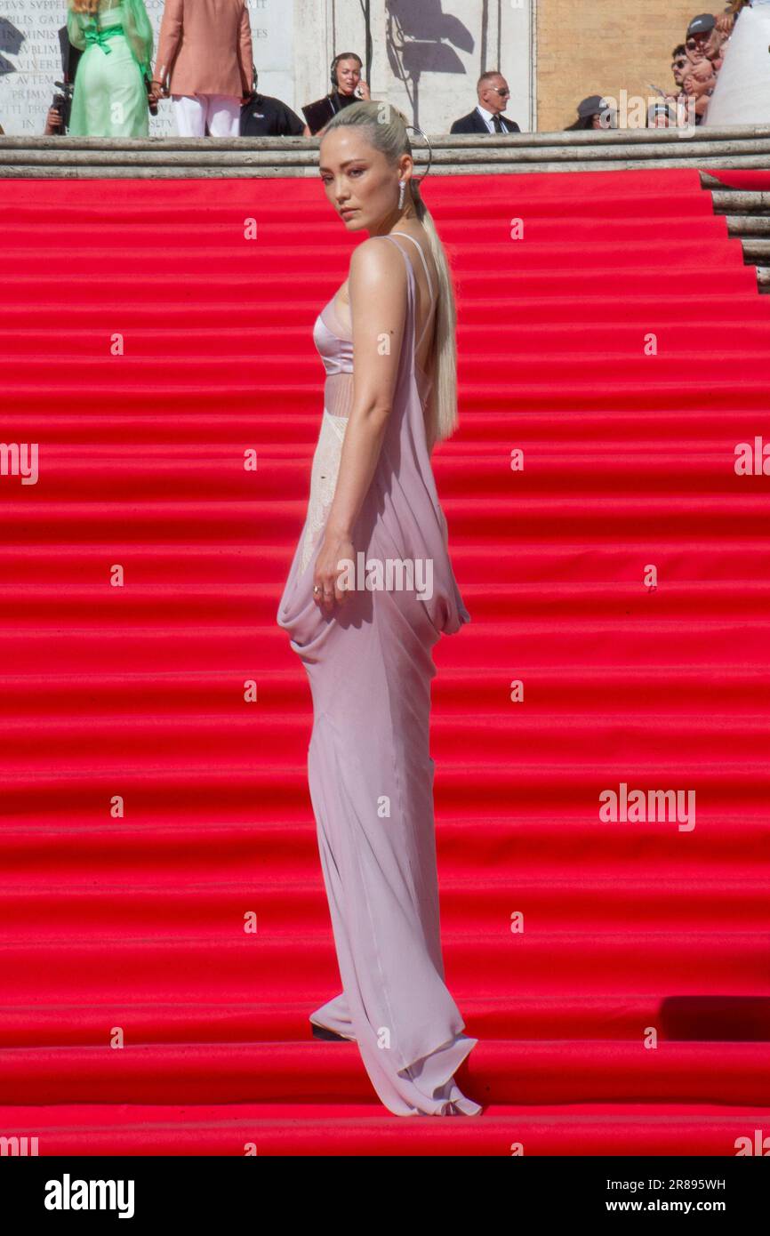 Italien, Rom, 19. Juni 2023. Weltpremiere des Actionfilms „Mission Impossible - Dead Reckoning Part One“ auf der Spanischen Treppe. Bild: Pom Klementieff Photo © Fabio Mazzarella/Sintesi/Alamy Live News Stockfoto