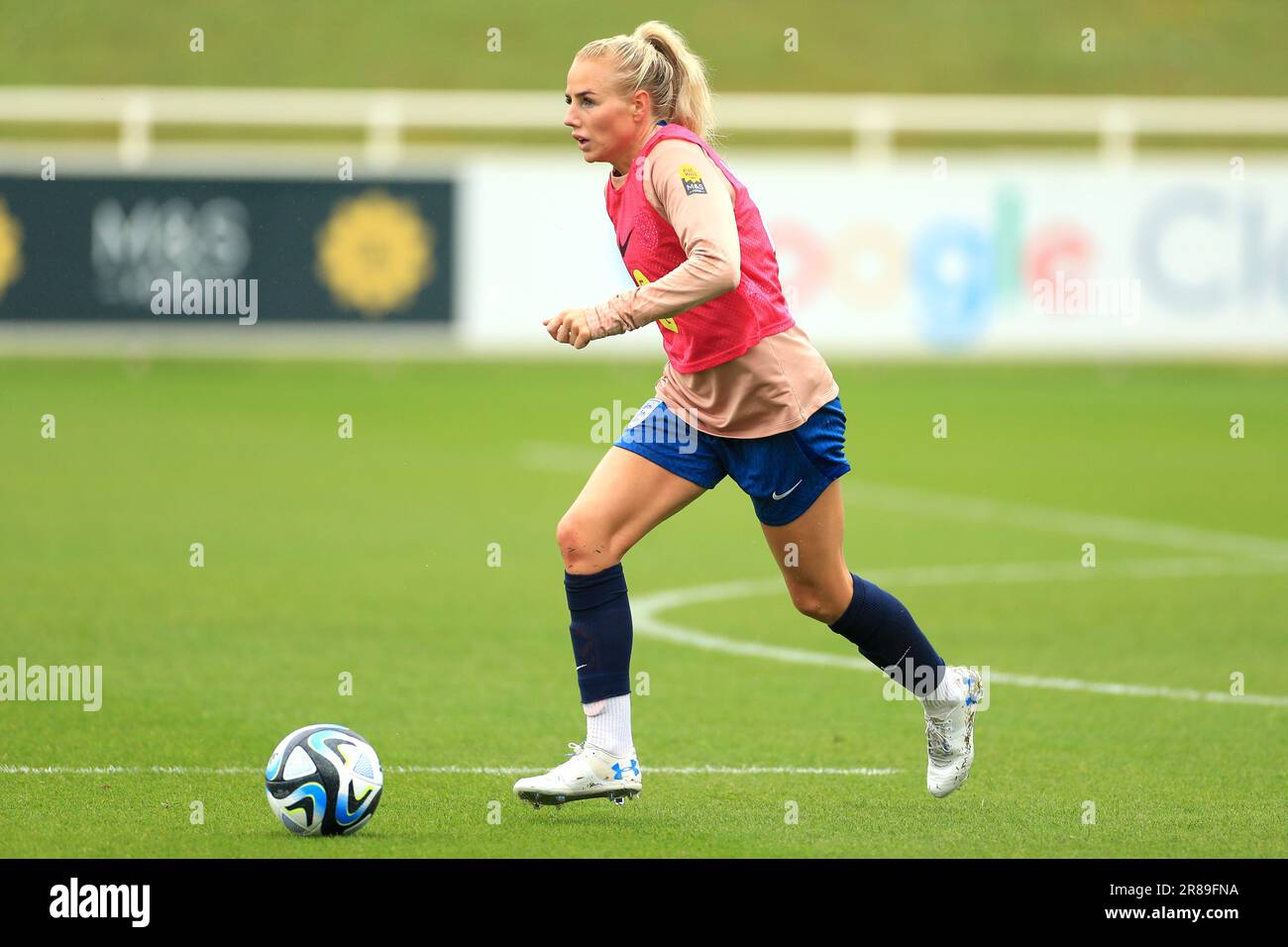 Alex Greenwood von England während eines Trainings in St. George's Park, Burton-on-Trent. Foto: Dienstag, 20. Juni 2023. Stockfoto