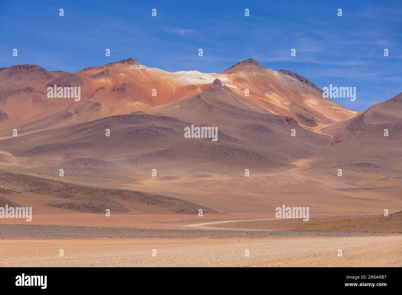 Malerische Wüste Salvador Dali, nur ein natürlicher Anblick auf der malerischen Lagunenroute durch den bolivianischen Altiplano in Südamerika Stockfoto